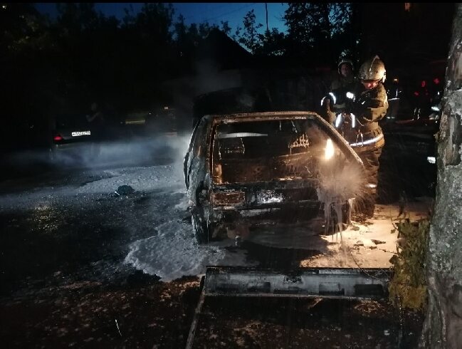 Десятки автомобилей сожгли в Ивановской области с начала года