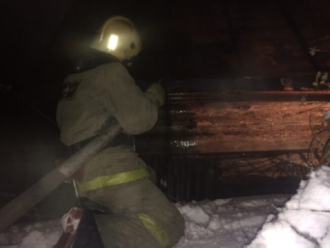 Сразу две немаленькие бани спалили минувшим вечером в Ивановской области