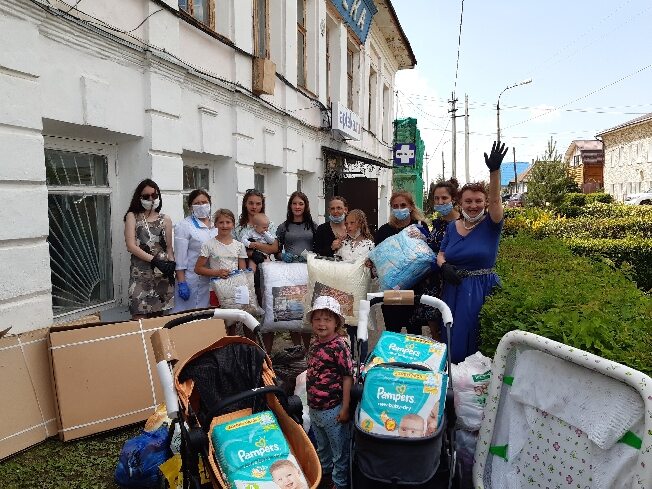 В один из районов Ивановской области приехал «Добромобиль» с подарками