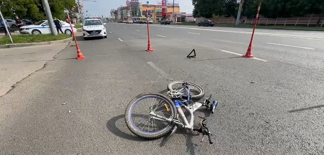 Появилось видео с места смертельного ДТП с велосипедистом в Иванове