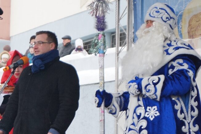 Сегодня  Иваново встречает Деда Мороза и открывает «Новогодний городок»
