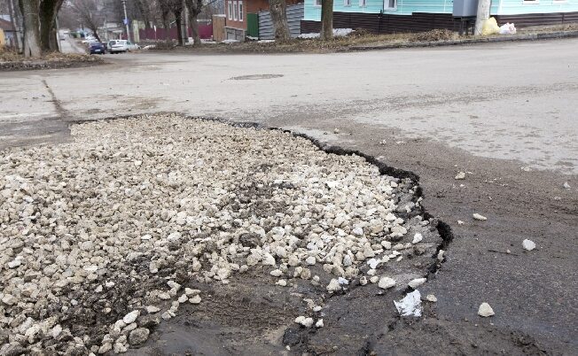 В Иванове разгладят дорогу на Музыкальной улице 