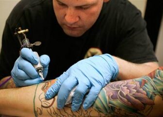 Медики о татуировках: «За» и «Против»