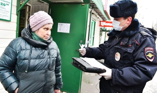 Пожилые ивановцы протестуют против штрафов за поход в аптеку