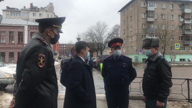 К месту гибели студентки в Иванове приехал Станислав Воскресенский, движение на улице 8 Марта закрыли