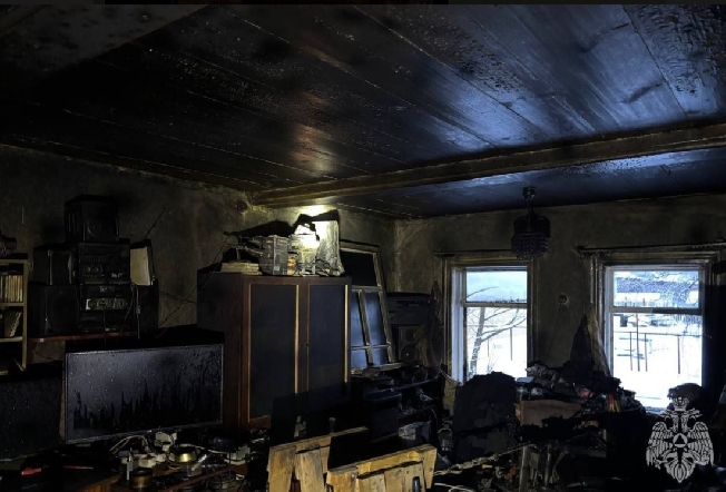 Мёртвого человека нашли на кухне дома в Ивановской области