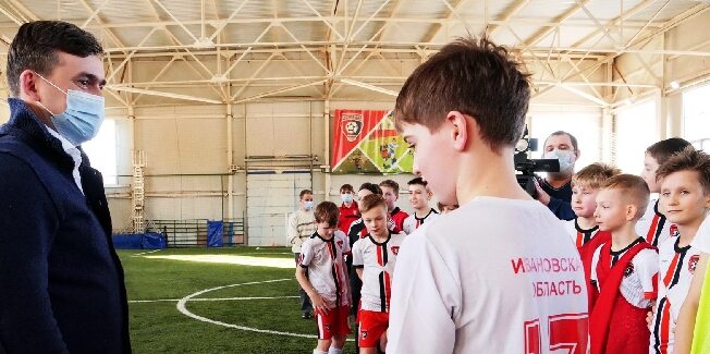 В 18 школах Ивановской области отремонтируют спортивные залы