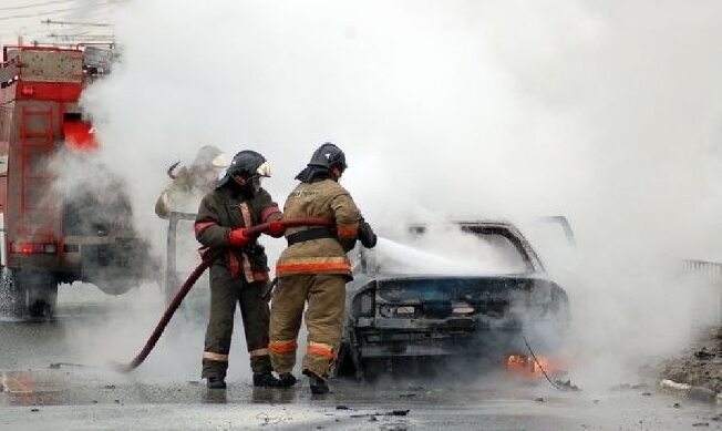 Ещё один автомобиль сгорел в Ивановской области в канун 8 марта