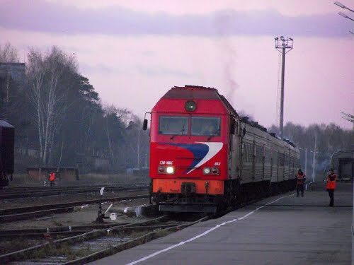 Поезд иваново кинешма. Иваново Вичуга поезд. Поезд Москва-Кинешма Ласточка. Ивановские ЖД поезда. Поезд Иваново Новосибирск.