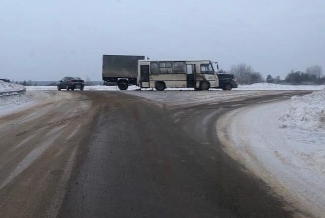 На трассе в Ивановской области произошло смертельное ДТП