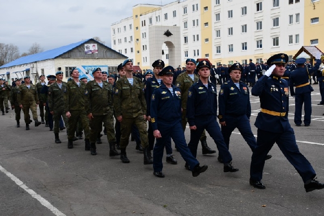 217-й гвардейский парашютно-десантный Ивановский ордена Кутузова III степени полк отметил 75-летие