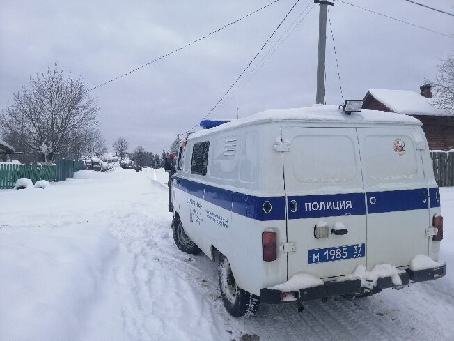 В Ивановской области мужчина расстрелял автомобиль супруги
