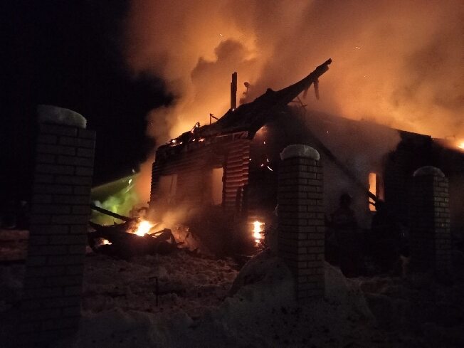 Полудетективная история случилась на крупном пожаре в Семигорье Ивановской области