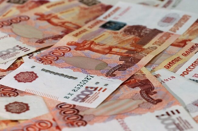 В Ивановской области лжеработодатель лишил девушку почти 300 тысяч рублей
