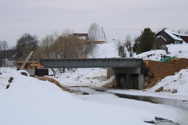 Жители деревни в Ивановской области больше 10 лет ждали ремонта моста