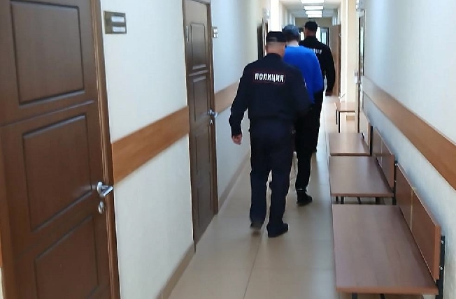 Житель Ивановской области совершил разбойное нападение на магазин