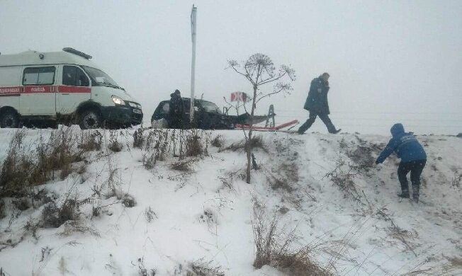 Один погиб и двое ранены в смертельном ДТП в Ивановской области