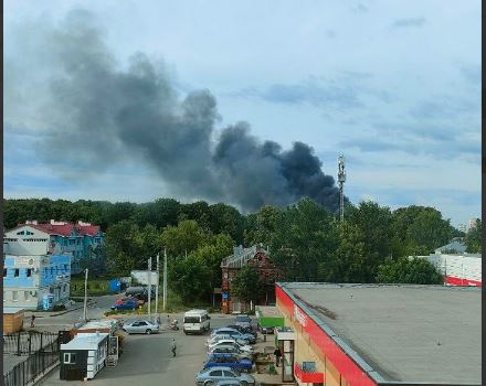 Несколько зданий одновременно загорелись 28 июня в Иванове