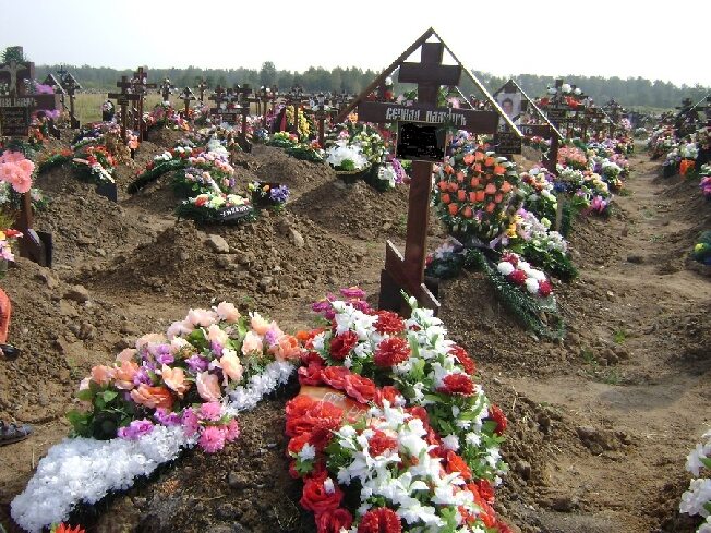 В Иванове на Пасху, Радоницу и 9 Мая организуют пассажирские перевозки к кладбищам