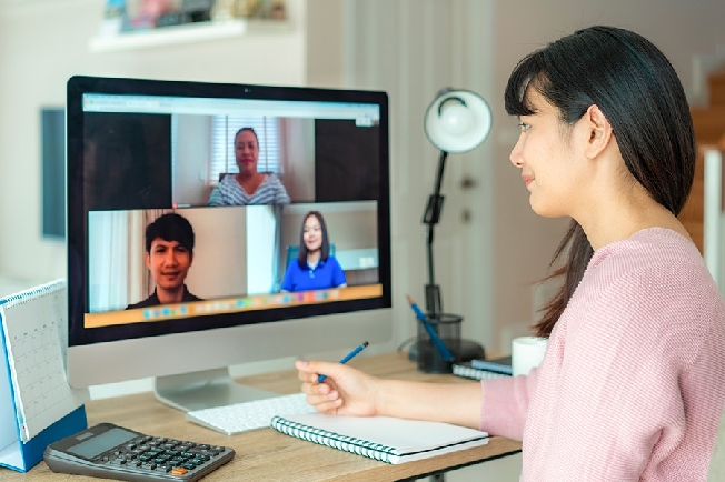Аналитика Yota: какие сервисы для видеоконференций стали чаще использовать