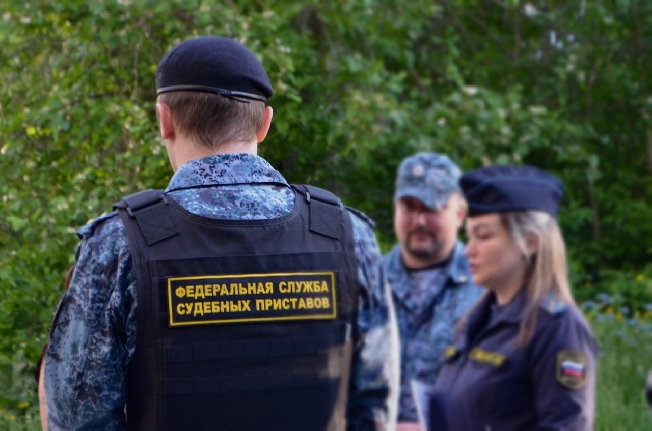 Ради внедорожника житель Ивановской области погасил долг в 400 тысяч рублей