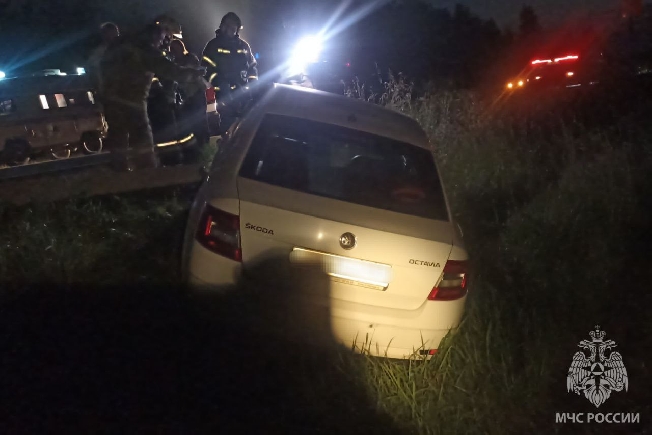 Столб помешал ивановскому автомобилисту двигаться дальше по трассе Р-132
