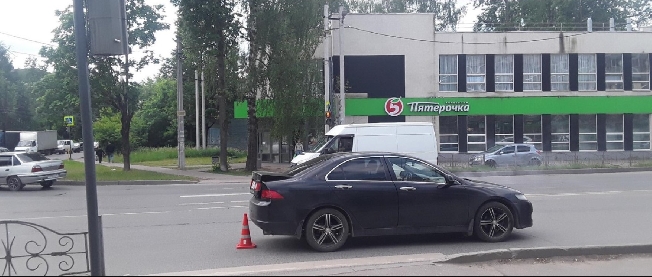 На пешеходном переходе в Иванове сбили женщину
