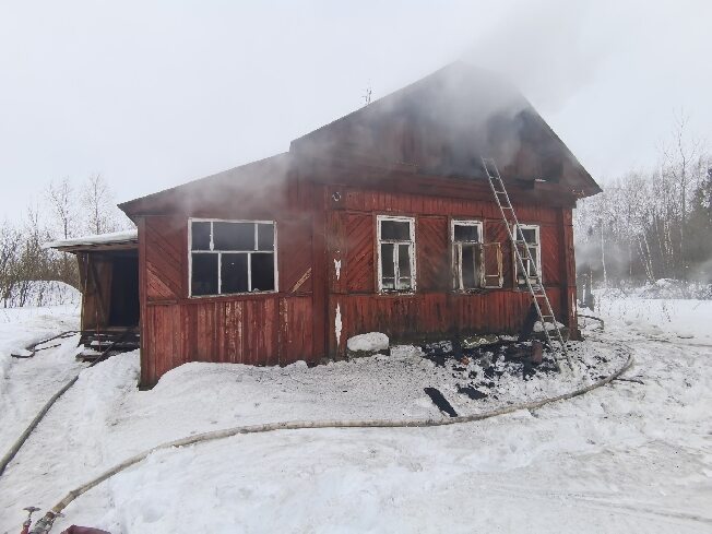 В Ивановской области мужчина сгорел на глазах соседей