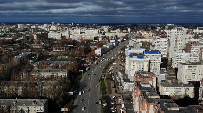 В Иванове проводят опрос для подготовки проекта реконструкции улицы Лежневской
