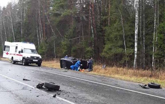 Переломом позвоночника закончилась пьяная прогулка на автомобиле в Ивановской области