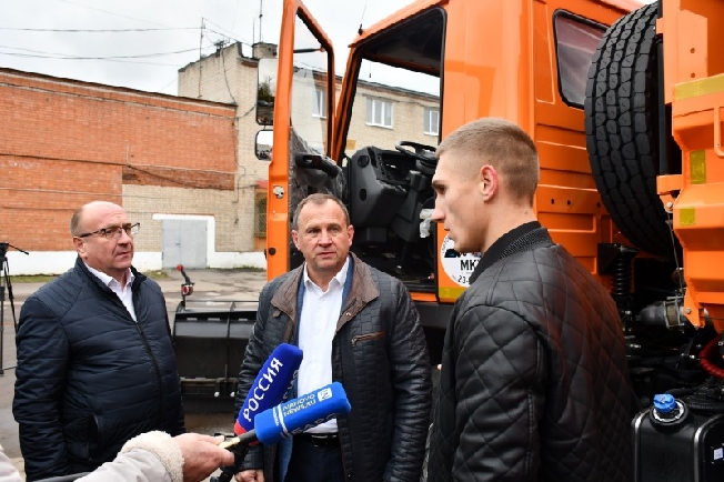 «Дорожное городское хозяйство» продолжает обновлять парк коммунальной техники в Иванове