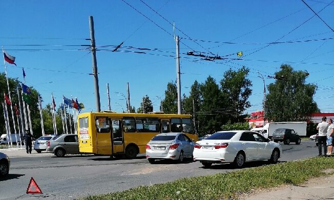 У кольца автовокзала в Иванове случился всплеск ДТП