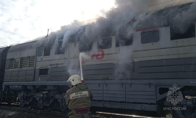 В Ивановской области на ходу сгорел тепловоз товарного поезда РЖД