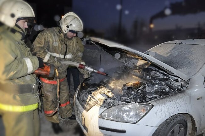 Ещё один автомобиль сожгли в Иванове 