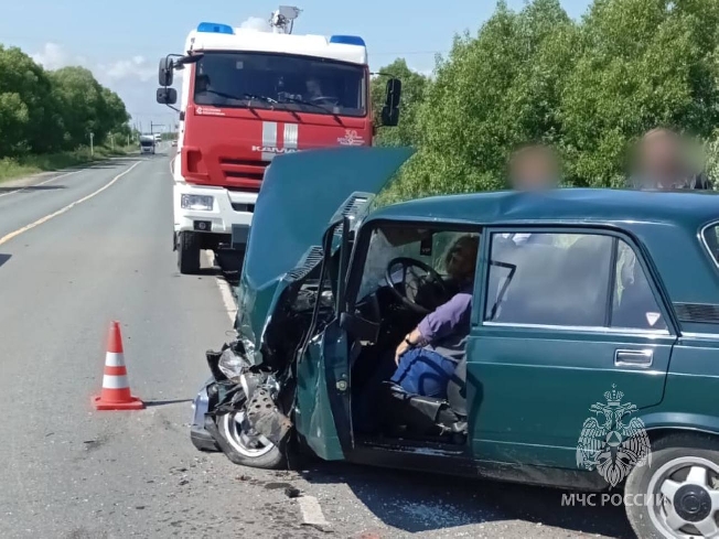 Мужчина разбился в жёстком ДТП в Ивановской области