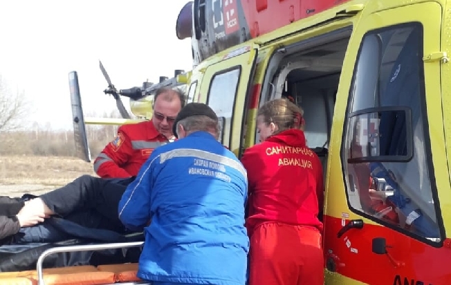 В Ивановской области вертолёт санавиации доставил в ОКБ пациента