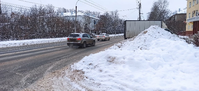 Подсчитали кубометры вывезенного с ивановских улиц снега