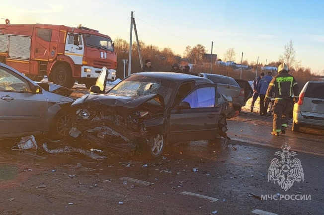 13 человек разбились в жёстком ДТП в Родниковском районе