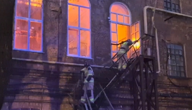 �� ���������� ����������� �������� ����� �������� 1 ���. ��. ������ �������