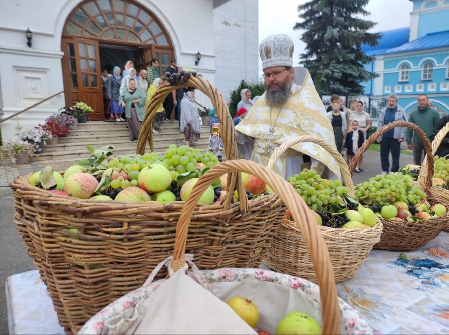 Верующие ивановцы отмечают праздник Преображения Господня