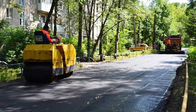 В Иванове заасфальтируют больше 2 десятков дворов