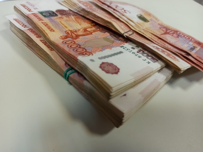 Сотрудник банка из Ивановской области отдал свои накопления мошенникам