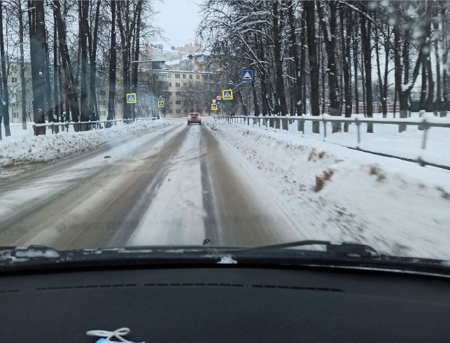 Ивановке пришлось почти 200 км вести машину вместо засыпавшего за рулём таксиста