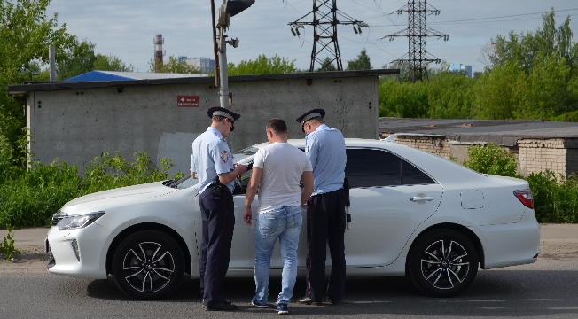 8 бесправников и 19 пьяных вытащили из-за руля инспекторы ДПС в Ивановской области