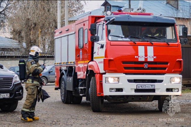 Мужчина загорелся в гараже в Ивановской области