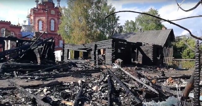 В Тейкове Ивановской области сгорело ещё одно здание