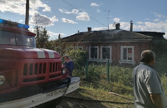 Ещё один жилой дом с хозяйством сгорел в Ивановской области