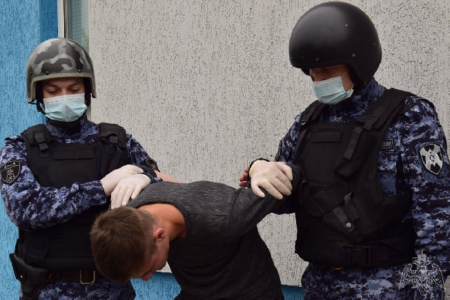 Ивановского десантника зарезал в шею 16-летний подросток