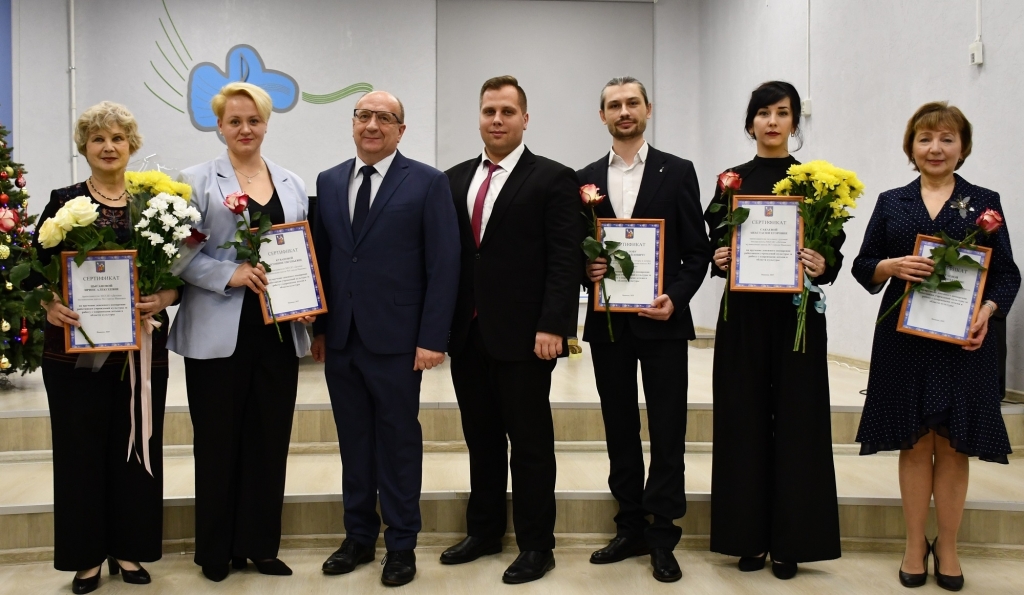 Вручение премий одарённым детям-3.jpg