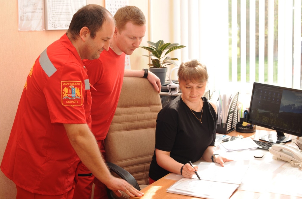Врачи-1.jpg Врачи-1.jpg